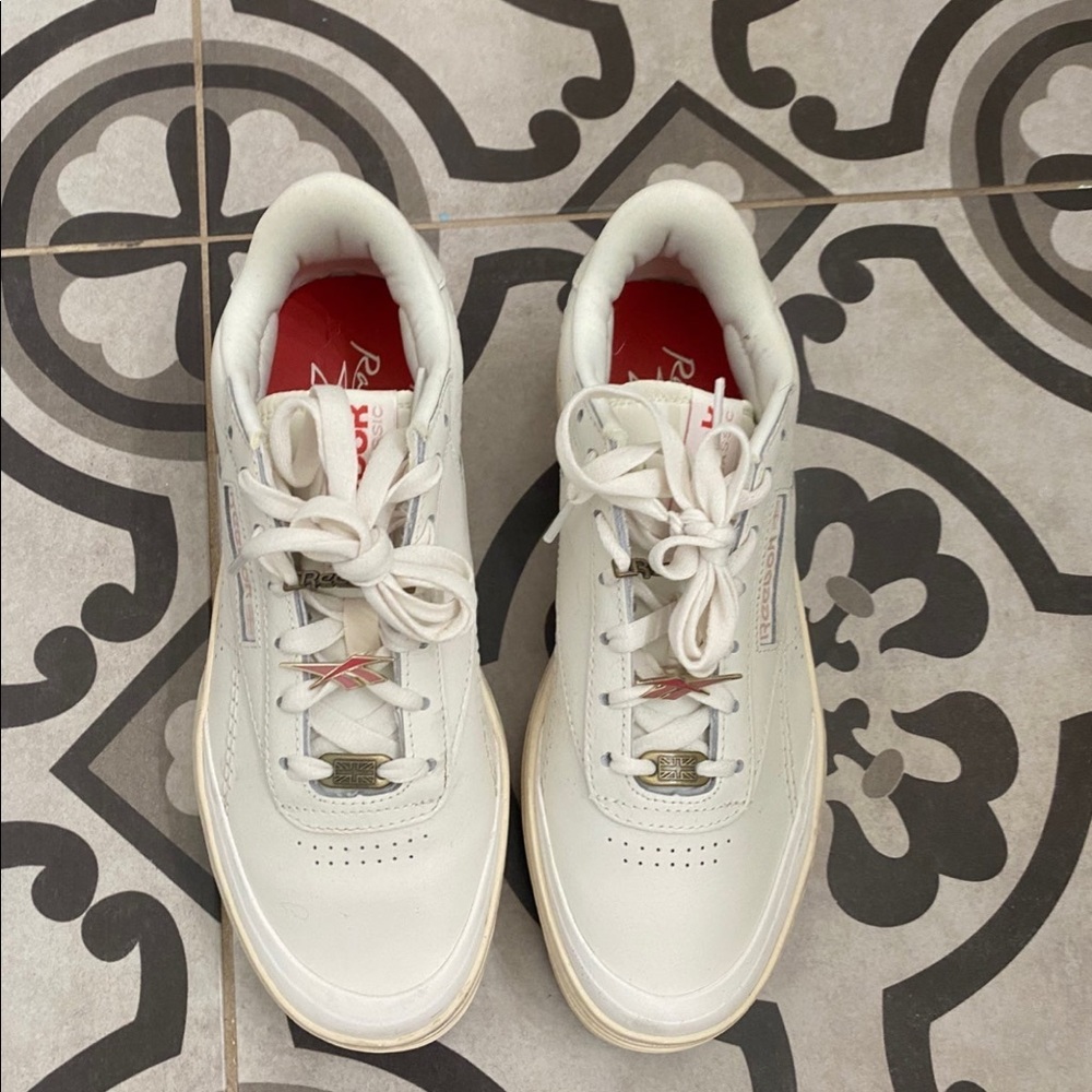 Reebok Club C Double GEO Women's Shoes